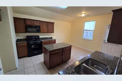 26806 Upperwing Court, Hockley, TX 77447 - Photo 21