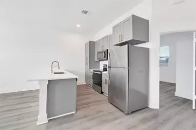 706 Morris, Houston, TX 77009 - Photo 9