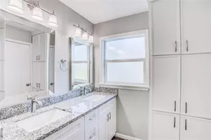 4137 Woodfin St, Houston, TX 77025 - Photo 21