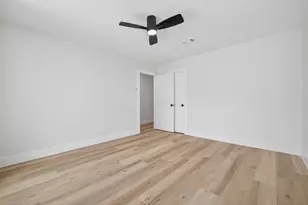13834 Sheri Hollow Ln, Houston, TX 77082 - Photo 41