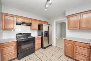 115 Squires Bend, Stafford, TX 77477 - Photo 39