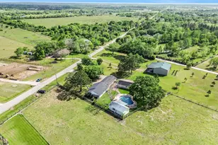 3358 County Rd 172, Alvin, TX 77511 - Photo 29