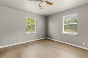 223 Rush Creek Ln, Trinity, TX 75862 - Photo 9