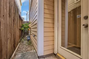 1417 W Webster St, Houston, TX 77019 - Photo 29