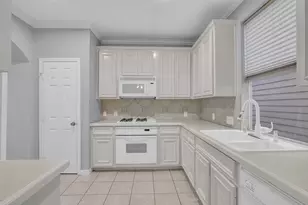1417 W Webster St, Houston, TX 77019 - Photo 17