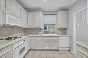 1417 W Webster St, Houston, TX 77019 - Photo 15