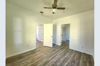 2706 1/2 Berry Street, Houston, TX 77004 - Photo 7