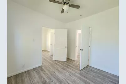 2706 1/2 Berry Street, Houston, TX 77004 - Photo 11