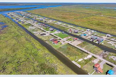 1332 Van Sant, Gilchrist, TX 77617 - Photo 41