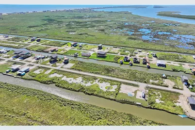 1332 Van Sant, Gilchrist, TX 77617 - Photo 45