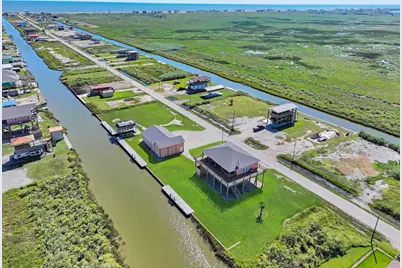 1332 Van Sant, Gilchrist, TX 77617 - Photo 47