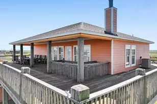 1332 Van Sant, Gilchrist, TX 77617 - Photo 15