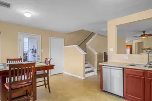 12015 Audubon Hill Ct, Houston, TX 77038 - Photo 11