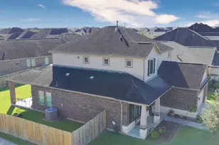 394 Lake Line Dr, Alvin, TX 77511 - Photo 35