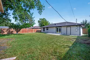 1019 Creager St, Houston, TX 77034 - Photo 27