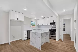1019 Creager St, Houston, TX 77034 - Photo 1