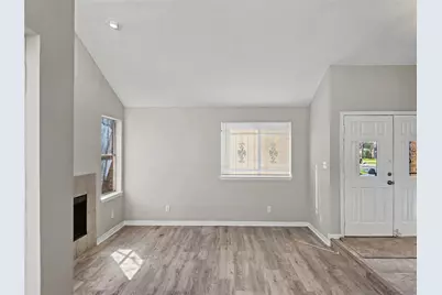 12803 Kitty Brook Lane, Houston, TX 77071 - Photo 3