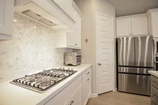 30247 Gold Finch Pl, Fulshear, TX 77441 - Photo 15