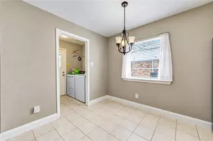 11323 Sagetrail Dr, Houston, TX 77089 - Photo 17