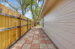 5156 Beaver Hollow Dr, Houston, TX 77084 - Photo 17