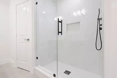 5156 Beaverhollow Drive, Houston, TX 77084 - Photo 9