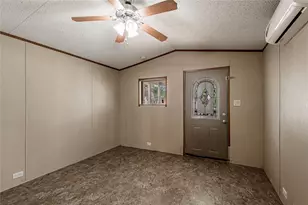 25 Starlite Dr, Huntsville, TX 77320 - Photo 3