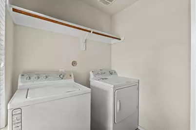 3072 Persimmon Valley Lane, Dickinson, TX 77539 - Photo 31