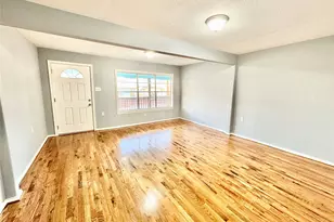 6203 Heards Ln, Galveston, TX 77551 - Photo 17