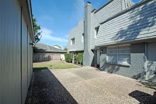 6103 Portal Dr, Houston, TX 77096 - Photo 29