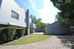 6103 Portal Dr, Houston, TX 77096 - Photo 31