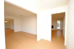 6103 Portal Dr, Houston, TX 77096 - Photo 3