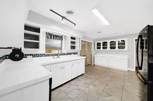 501 Walnut Hill Dr, Brenham, TX 77833 - Photo 7