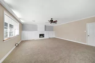 501 Walnut Hill Dr, Brenham, TX 77833 - Photo 3