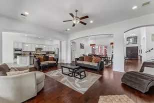 4310 Red Eagle Pass Ln, Manvel, TX 77578 - Photo 11