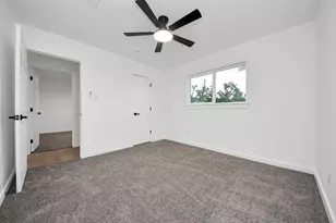 101 Talisman St, Lake Jackson, TX 77566 - Photo 27