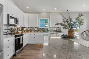 864 Seagull, Sargent, TX 77414 - Photo 9