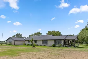 21126 Hwy 111, Louise, TX 77455 - Photo 3