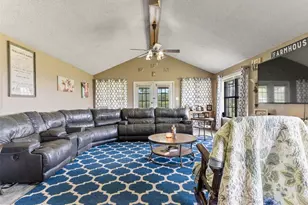 21126 Hwy 111, Louise, TX 77455 - Photo 15