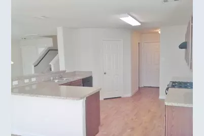 6318 Heffernan Street, Houston, TX 77087 - Photo 7