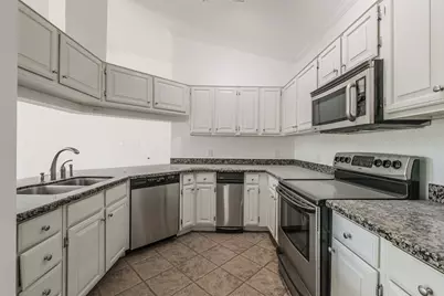 2111 Welch Street #A301, Houston, TX 77019 - Photo 5