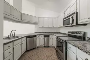 2111 Welch St, Houston, TX 77019 - Photo 5