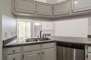 2111 Welch St, Houston, TX 77019 - Photo 7