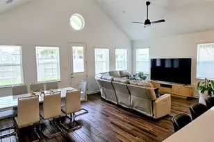 21127 Surf Is Dr, Cypress, TX 77433 - Photo 3
