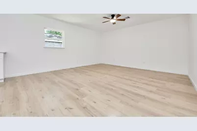 15307 Camino Del Sol Drive, Houston, TX 77083 - Photo 37