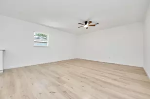 15307 Camino Del Sol Dr, Houston, TX 77083 - Photo 37