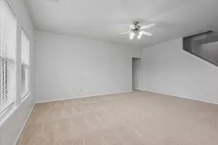 14215 Darrah Dr, Houston, TX 77090 - Photo 11
