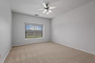14215 Darrah Dr, Houston, TX 77090 - Photo 17