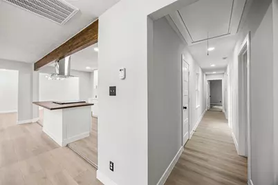 4626 Holly Street, Bellaire, TX 77401 - Photo 17