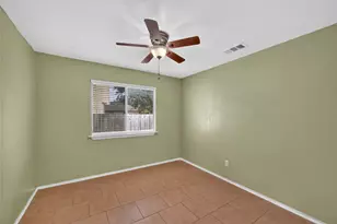2427 Chalet Rd, Houston, TX 77038 - Photo 11