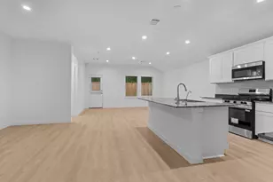 1230 Sandy Shore Ln, Rosharon, TX 77583 - Photo 11